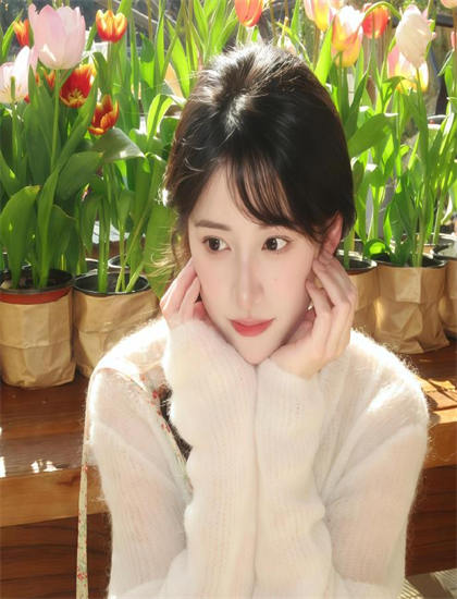 和60岁女人做下面好松_日本一本二本高清大道免费高清_亚洲视频一区